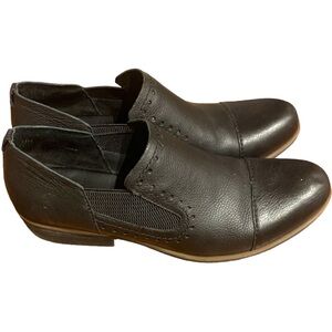 Kork-Ease Gertrude Shoes in Black in Size 11
